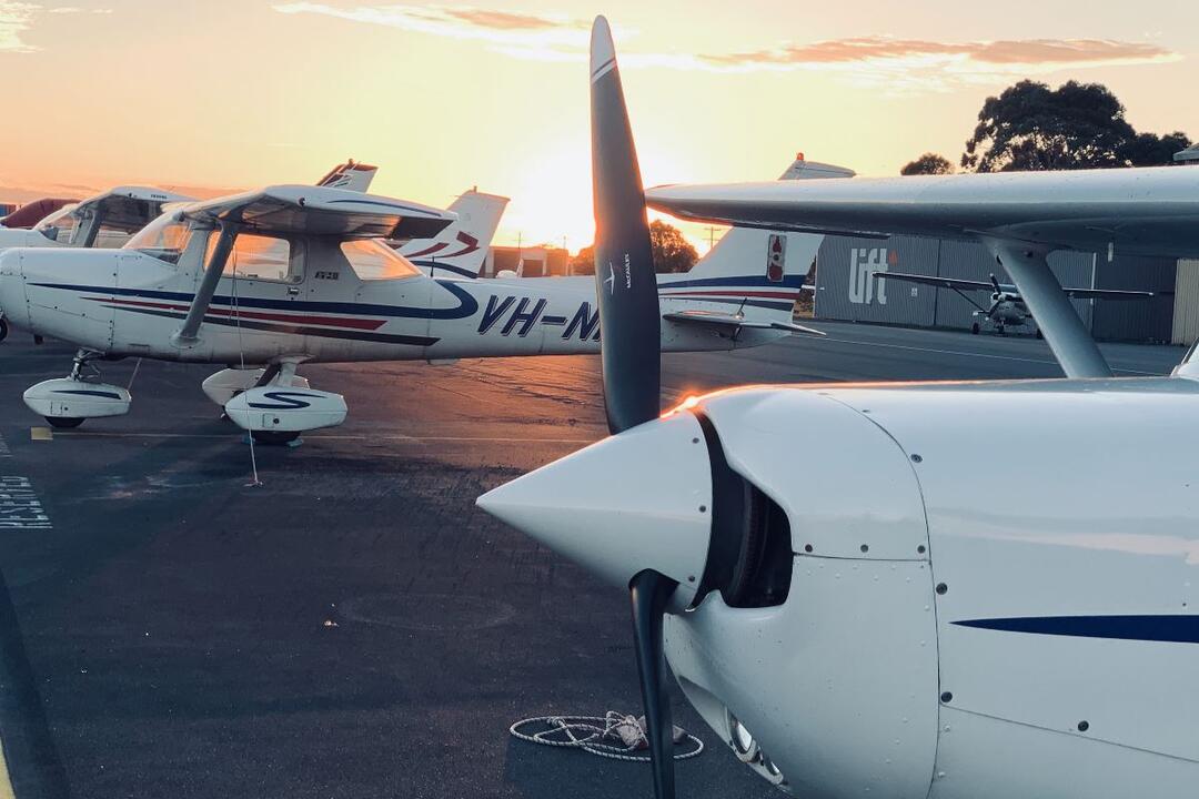 Twilight Flight of Melbourne CBD - Gift Voucher or Instant Booking - Moorabbin VIC