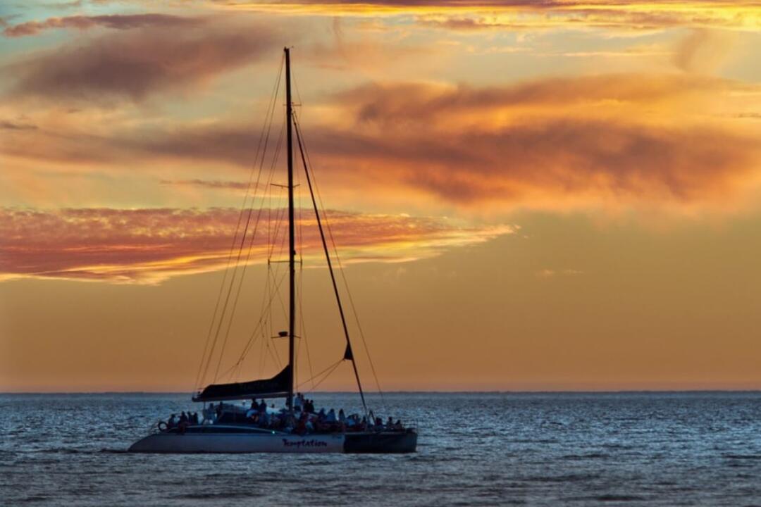 Twilight Cruise on a Catamaran for Two Glenelg SA