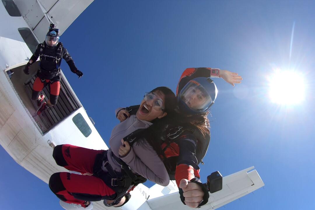 Skydive Torquay from 15,000 ft, Mid Week - Gift Voucher or Instant Booking - Torquay VIC