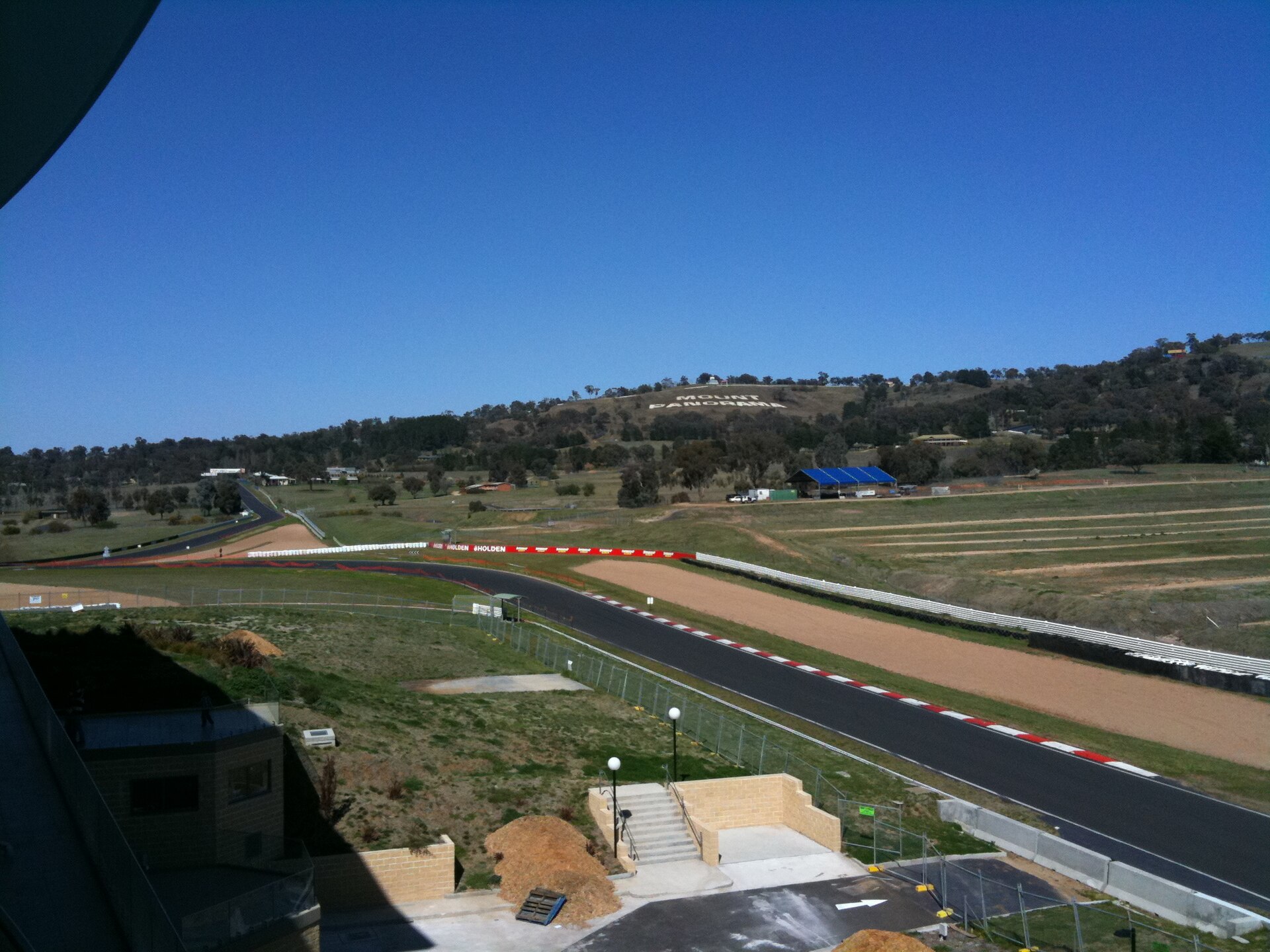 Citigate Mount Panorama Bathurst (down the mountain)